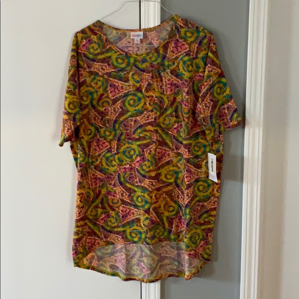 NWT Women’s LuLaRoe Irma Sz Medium ☀️